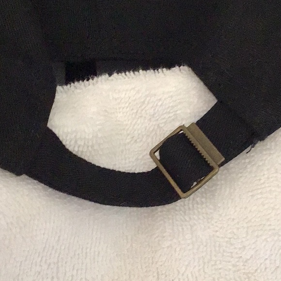 MUDD black rhinstone encrusted baseball cap L/XL Never worn. - Picture 3 of 4